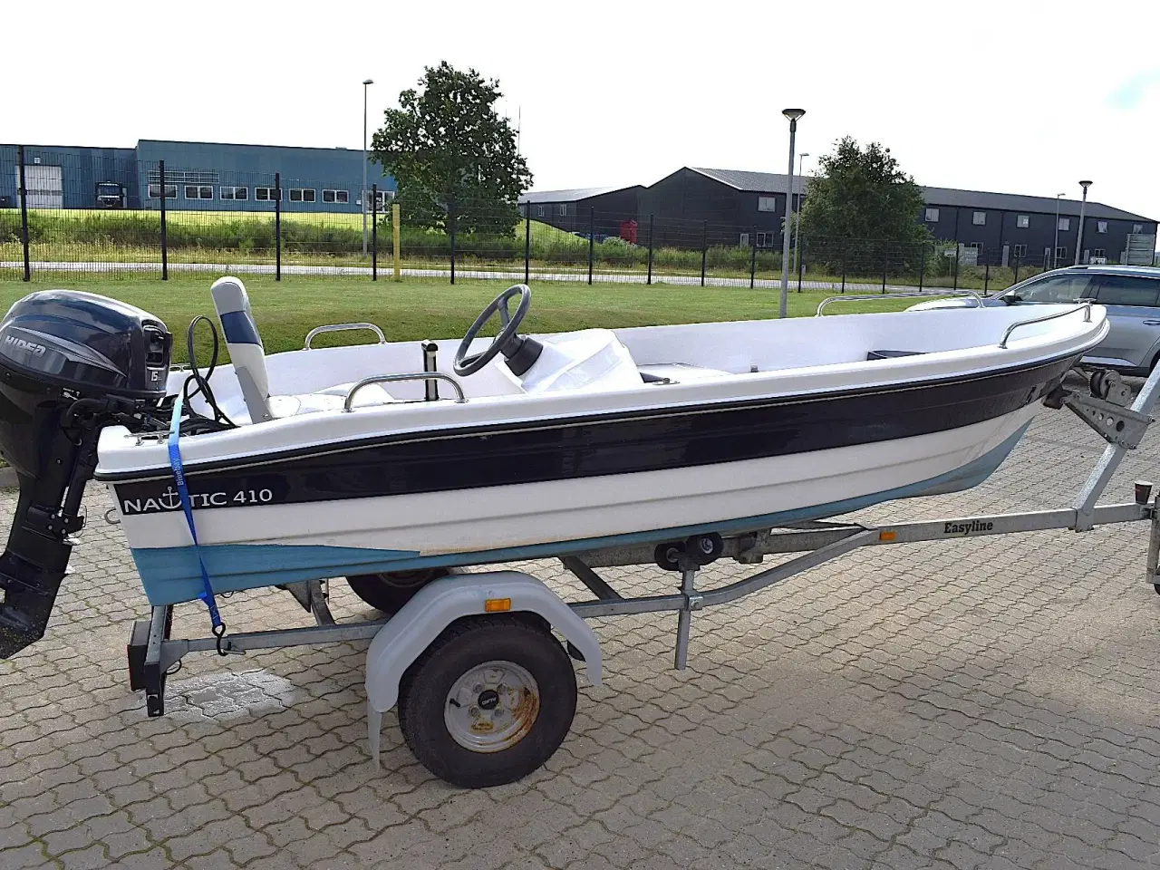 Billede 2 - Nautic 410 Styrepultbåd m/ Hidea 15 hk