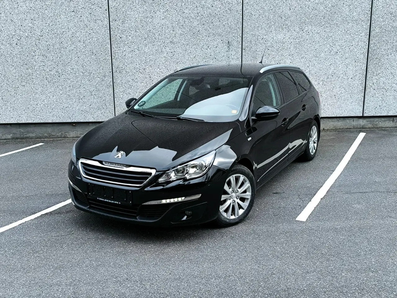 Billede 1 - Peugeot 308 1,6 BlueHDi 120 Style Limited SW