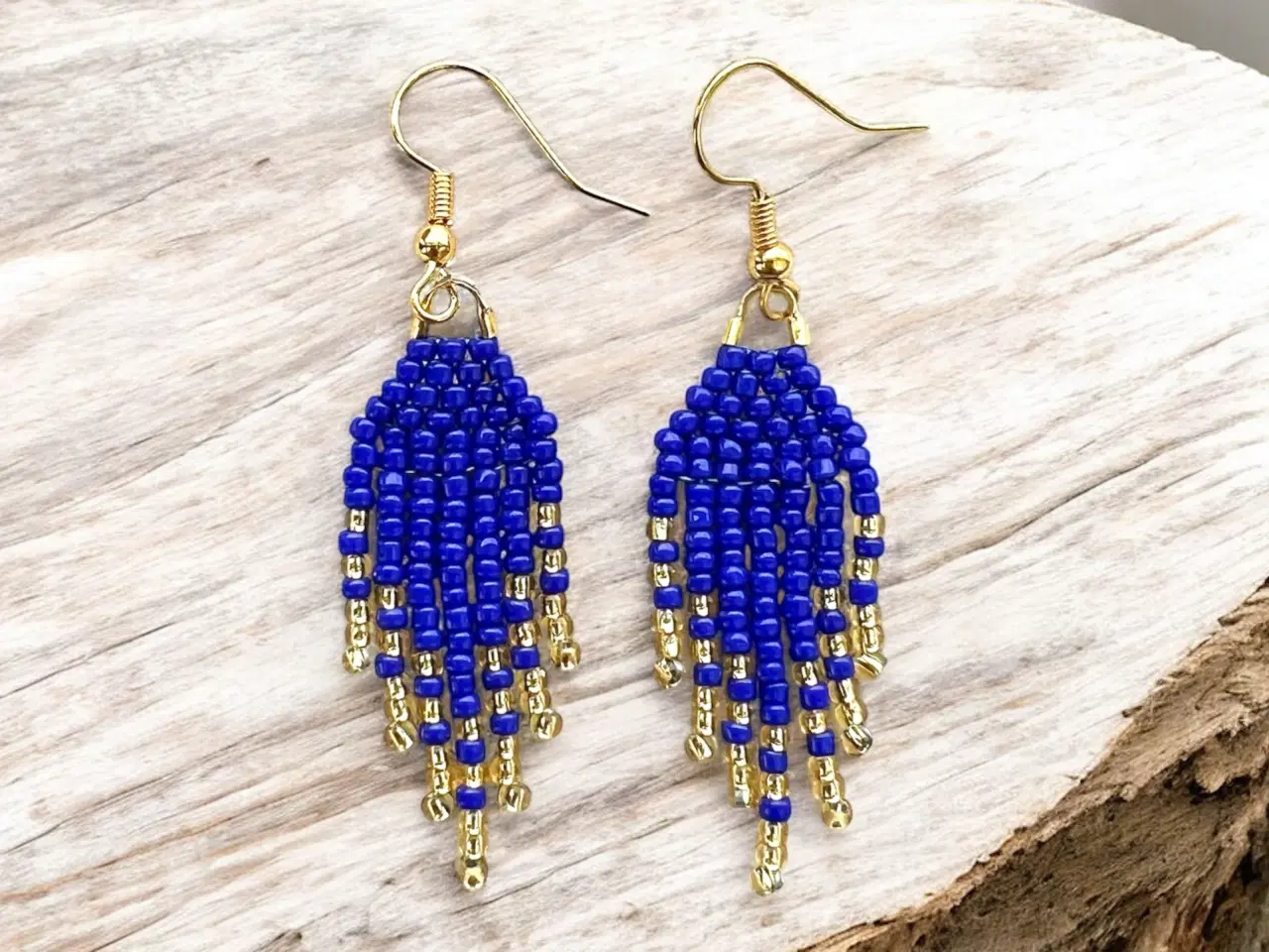 Billede 1 - Grønlandske øreringe, håndlavede