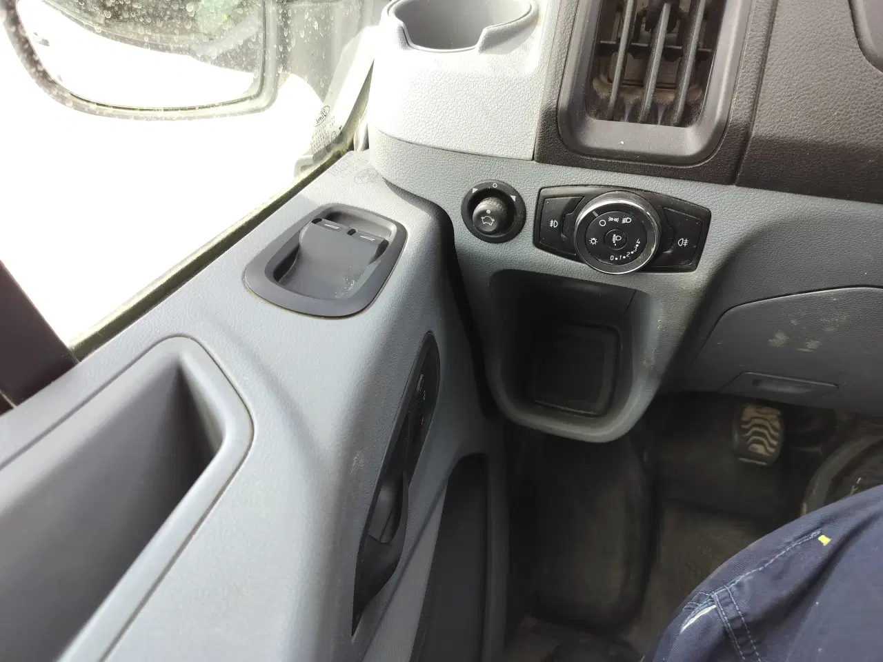 Billede 8 - Ford Transit 2,2 TDCI RWD. Defekt toppakning