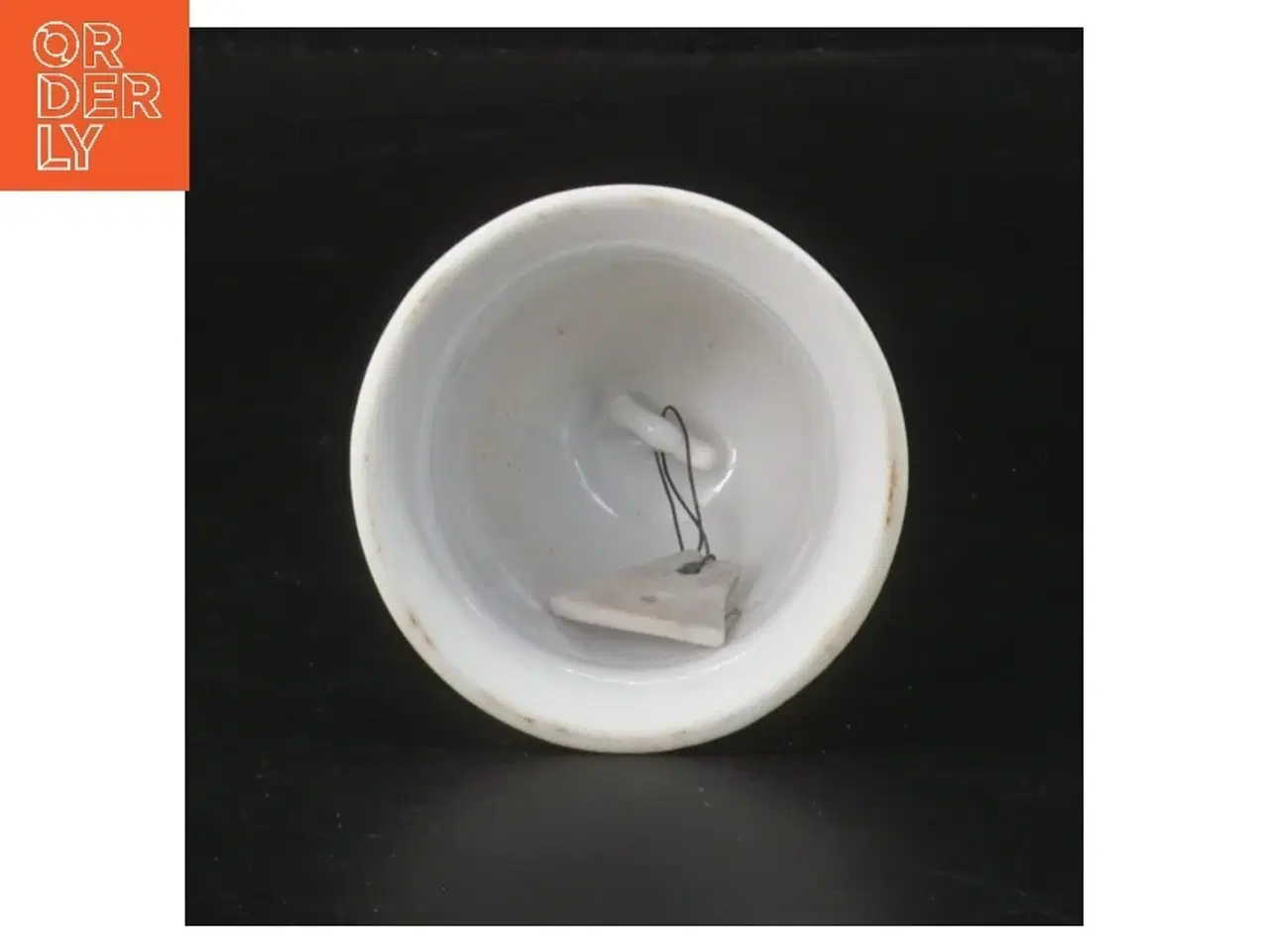 Billede 2 - Porcelænsklokke med blomstermønster (str. Ø 6,5 cm længde 14 cm)