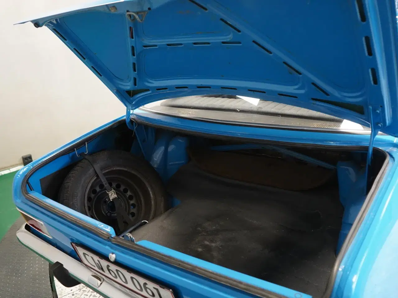 Billede 12 - OPEL REKORD fra 1976 – på auktion 14. maj