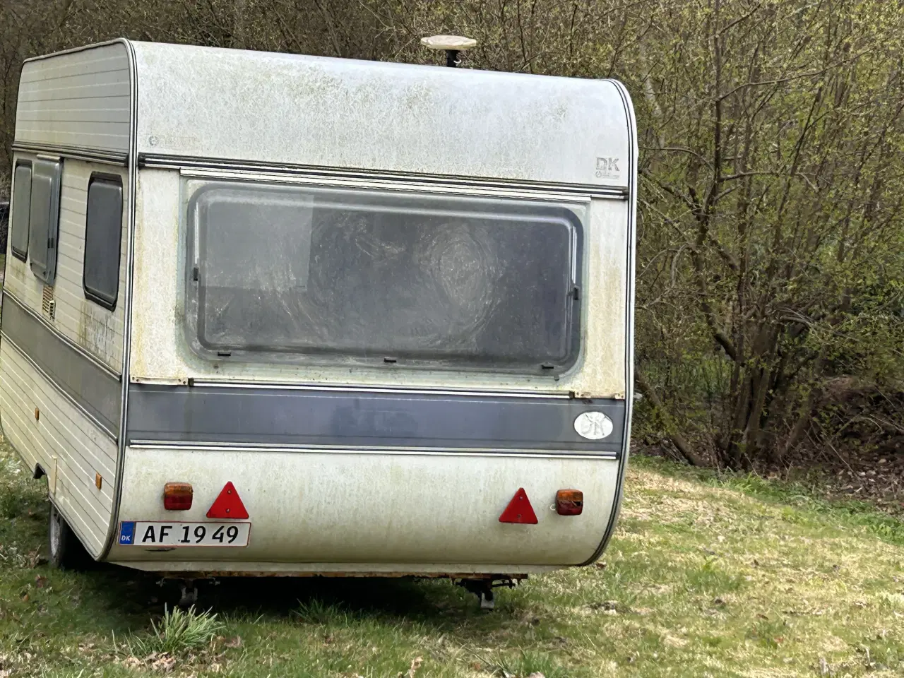 Billede 3 - Campingvogn gives væk