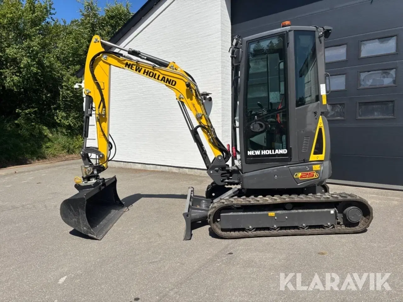 Billede 2 - Gravemaskine New Holland E25D 7.3 timer (som ny)