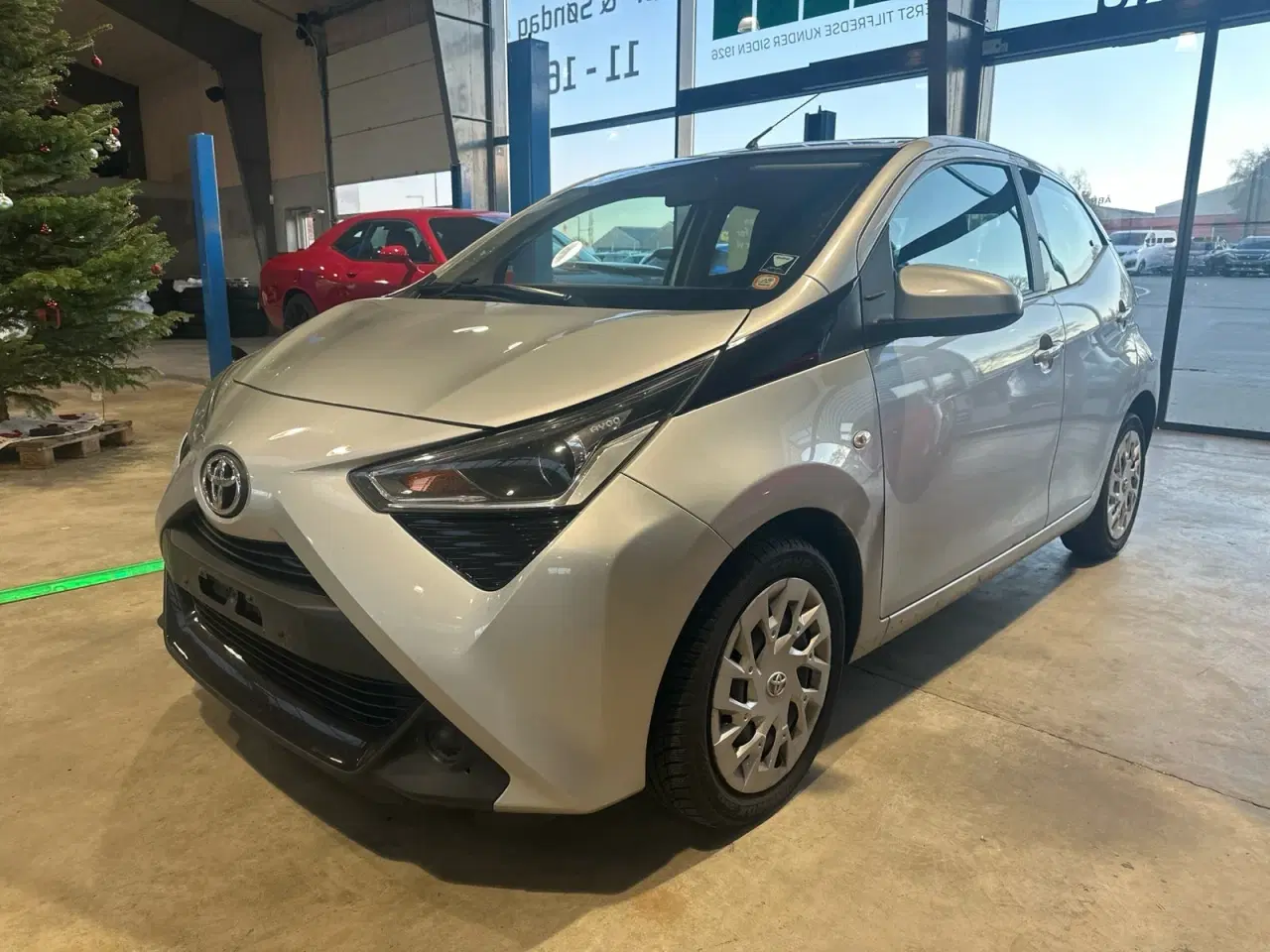 Billede 1 - Toyota Aygo 1,0 VVT-i x-play x-shift