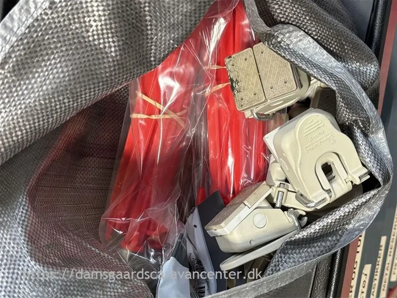 Billede 25 - 2016 - Hobby Excellent 560 CFe   Dobbeltseng-Gulvtemp.-Mover-Telt