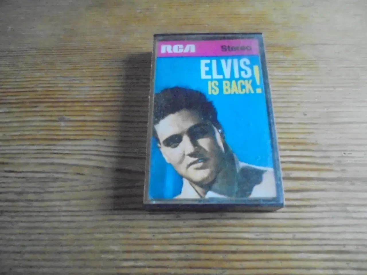 Billede 1 - MC: Elvis Presley – Elvis is back  