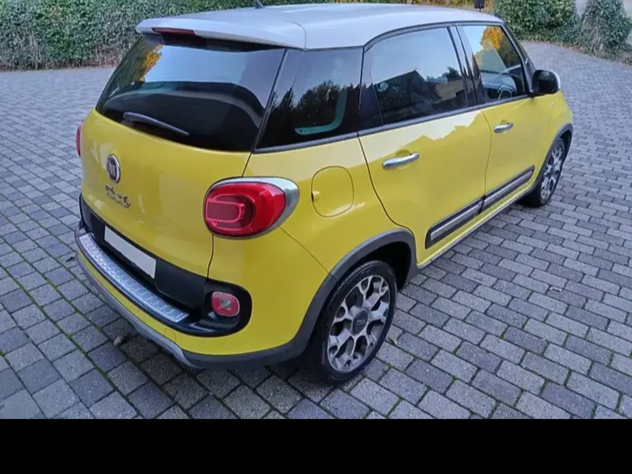 Billede 3 - Nye for og bag fjeder til fiat 500L1,6