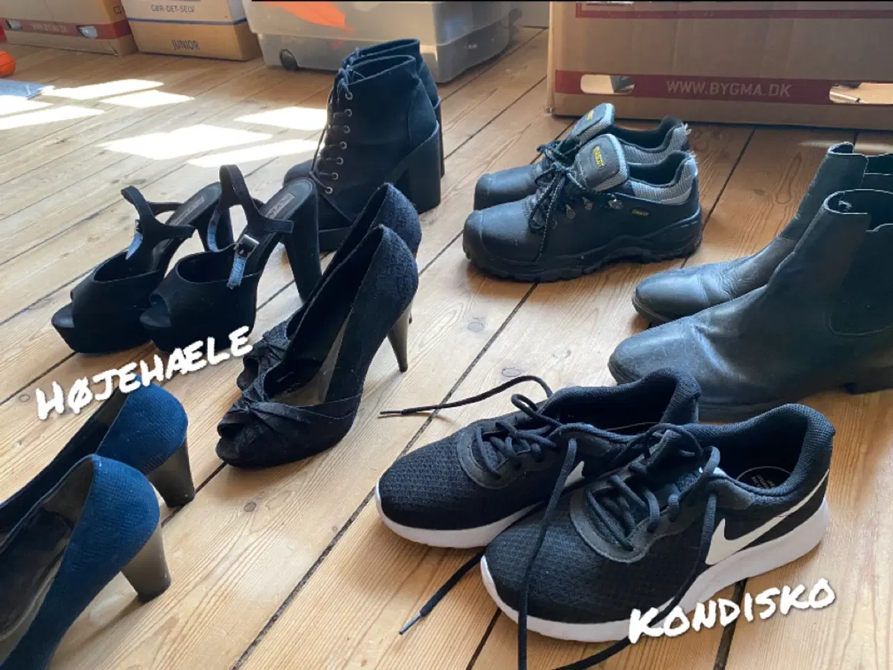 Billede 8 - Tøj og sko til salg