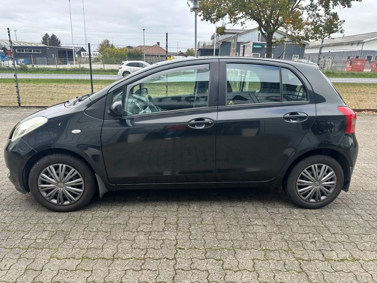 Billede 5 - Toyota Yaris 1,3 VVT-i Terra