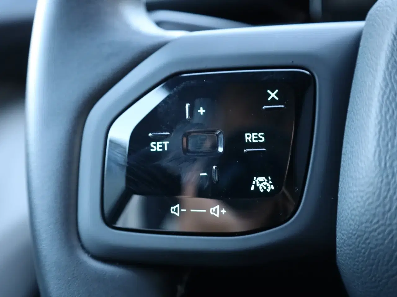 Billede 8 - Ford Capri 77 Select Extended Range