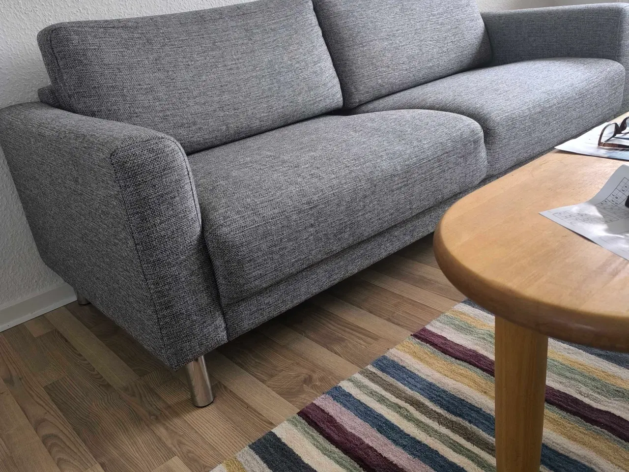 Billede 1 - ILVA Sofa Nypris 4800 nu 2200 kom med et bud.