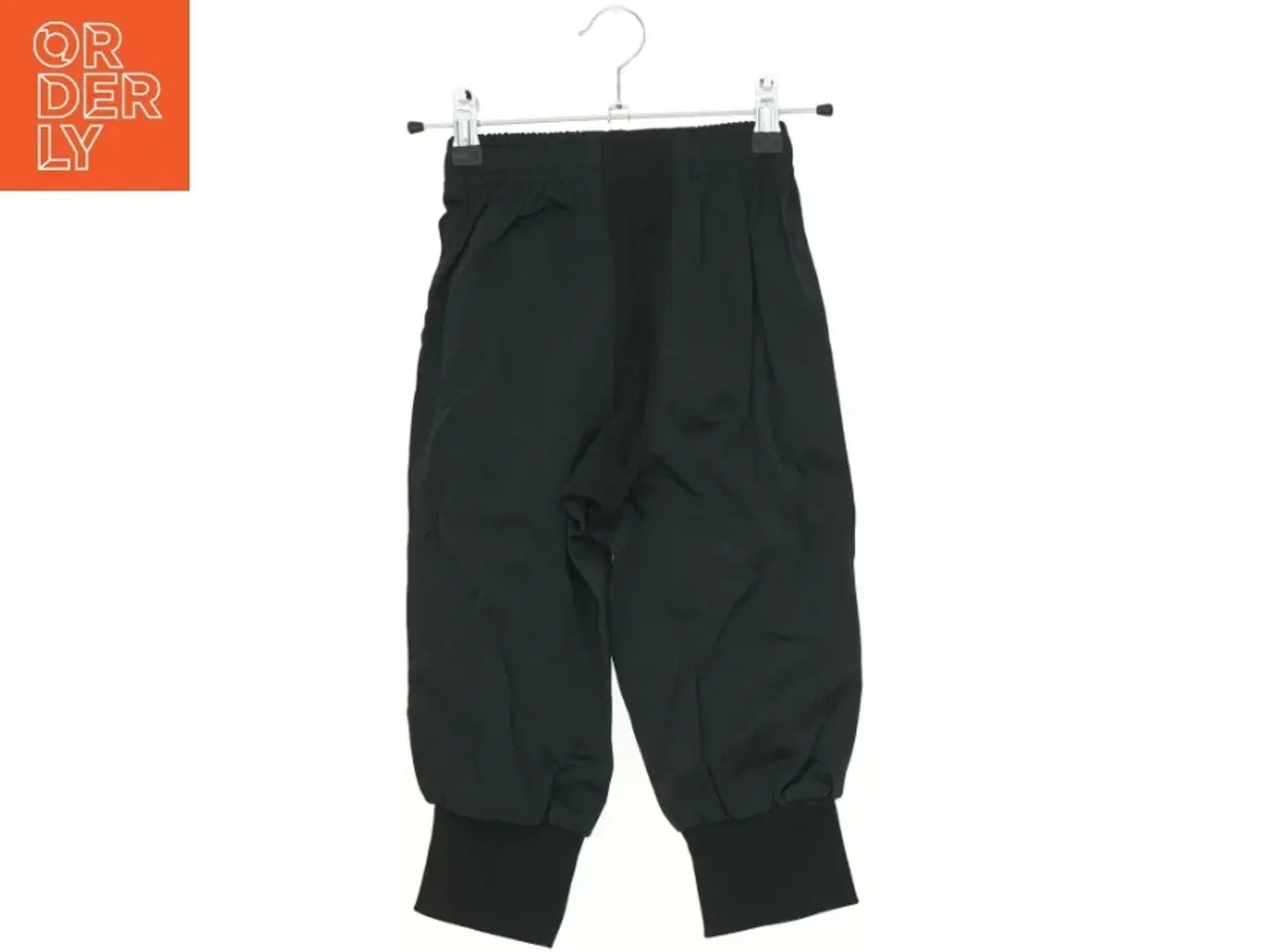 Billede 2 - Fodboldbukser fra Hummel (str. 128 cm)