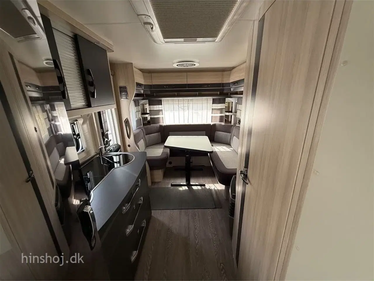 Billede 8 - 2018 - Hobby De Luxe Edition 495 UL   Flot enkeltsengsvogn fra Hinshøj Caravan A/S