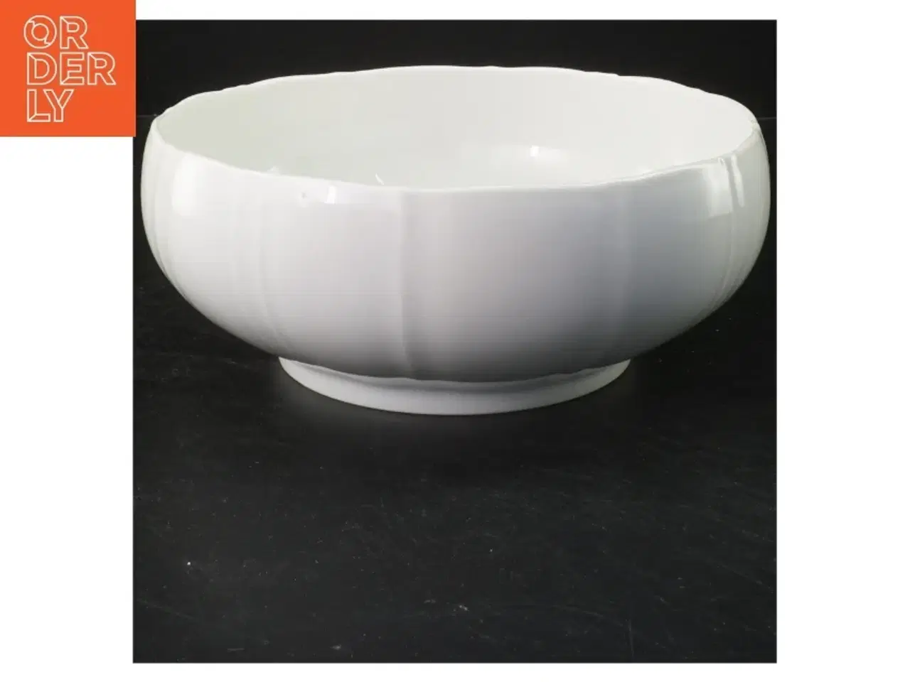 Billede 1 - Hvid porcelænsskål fra B&G (str. Ø 21x8 cm)