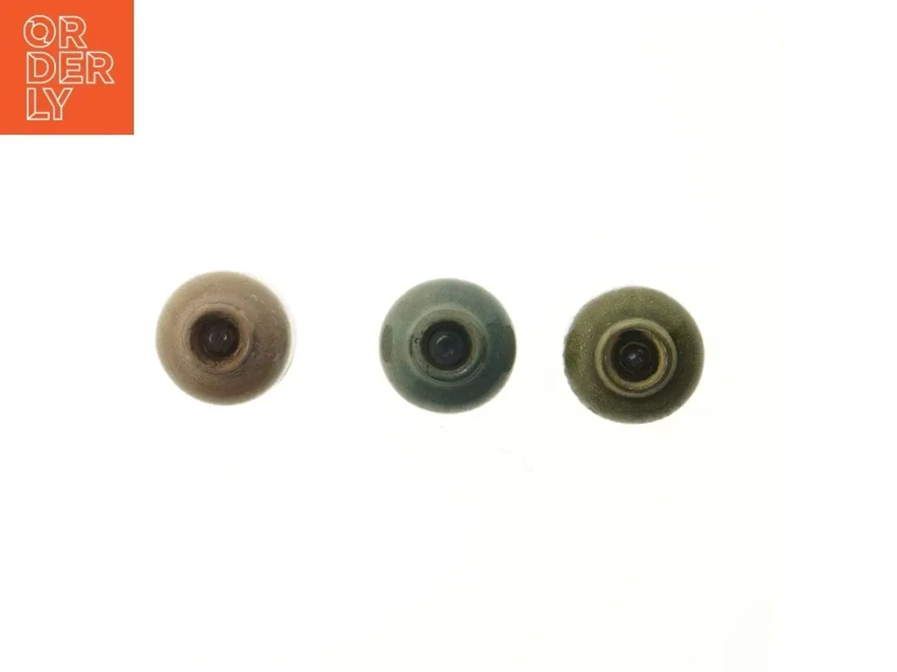 Billede 3 - Sæt med små keramiske lysestager (str. 8 cm)