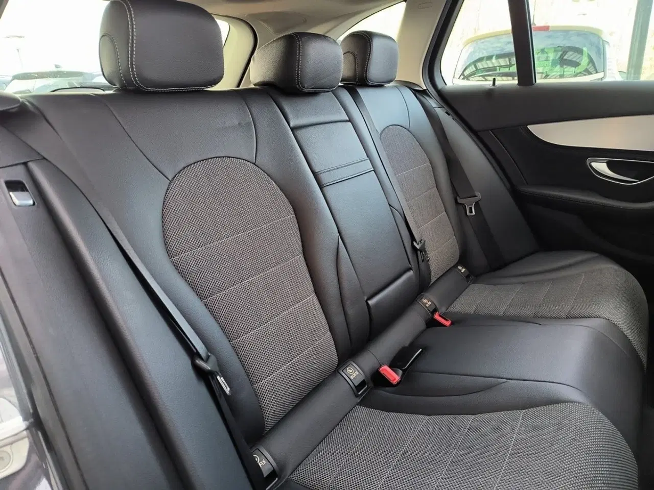 Billede 18 - Mercedes C220 d 2,2 Avantgarde stc. aut.