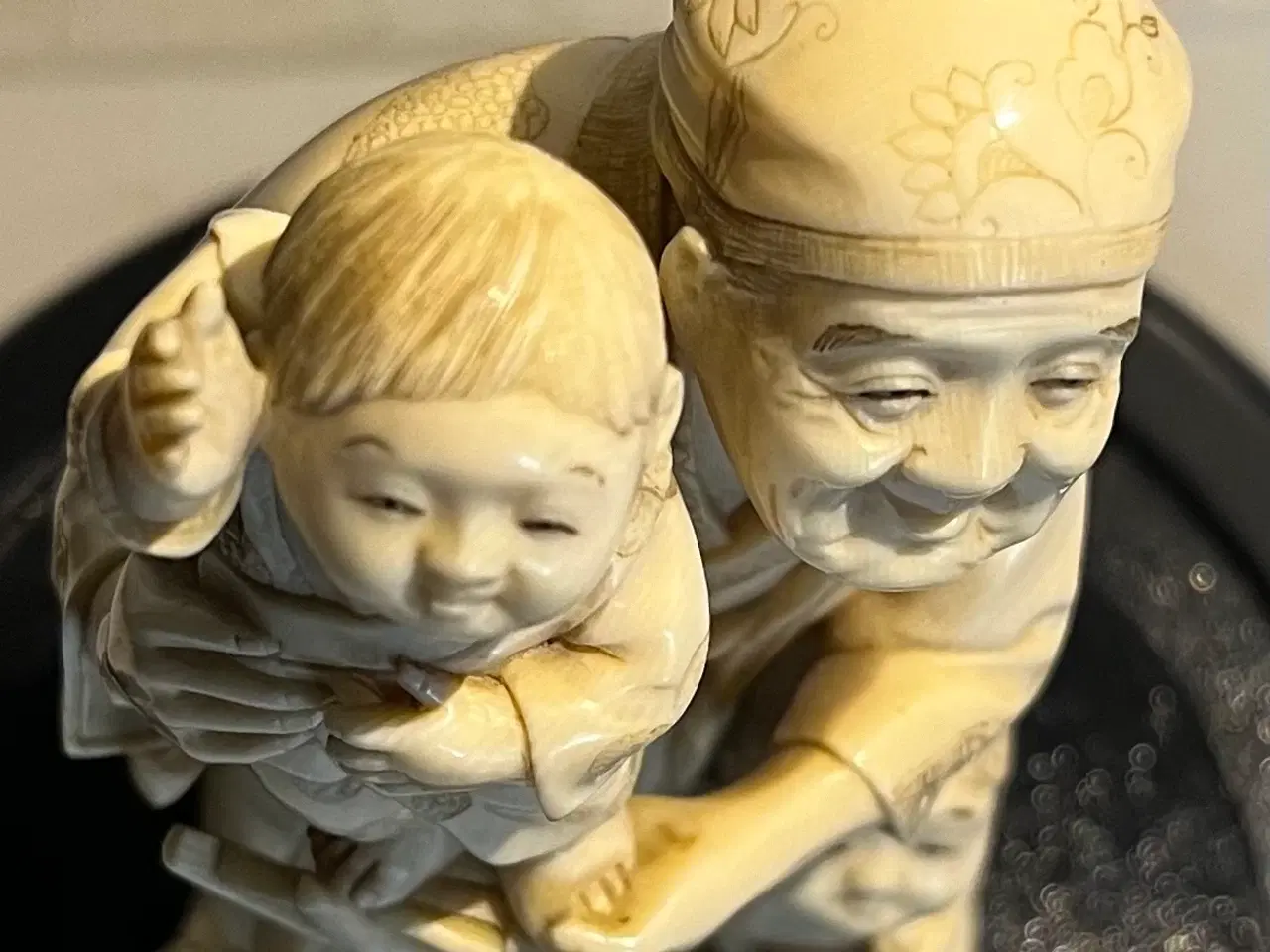 Billede 7 - flot Japanske elfenbensfigur 