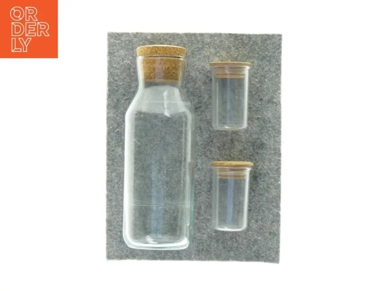 Billede 1 - Glaskande og 2 plastik beholdere fra Bodum