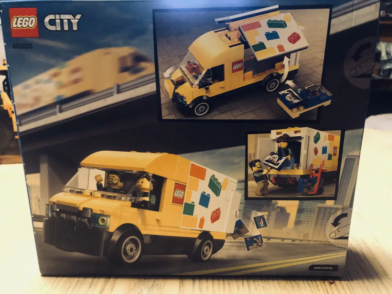 Billede 2 - Lego City 60500 The Lego van
