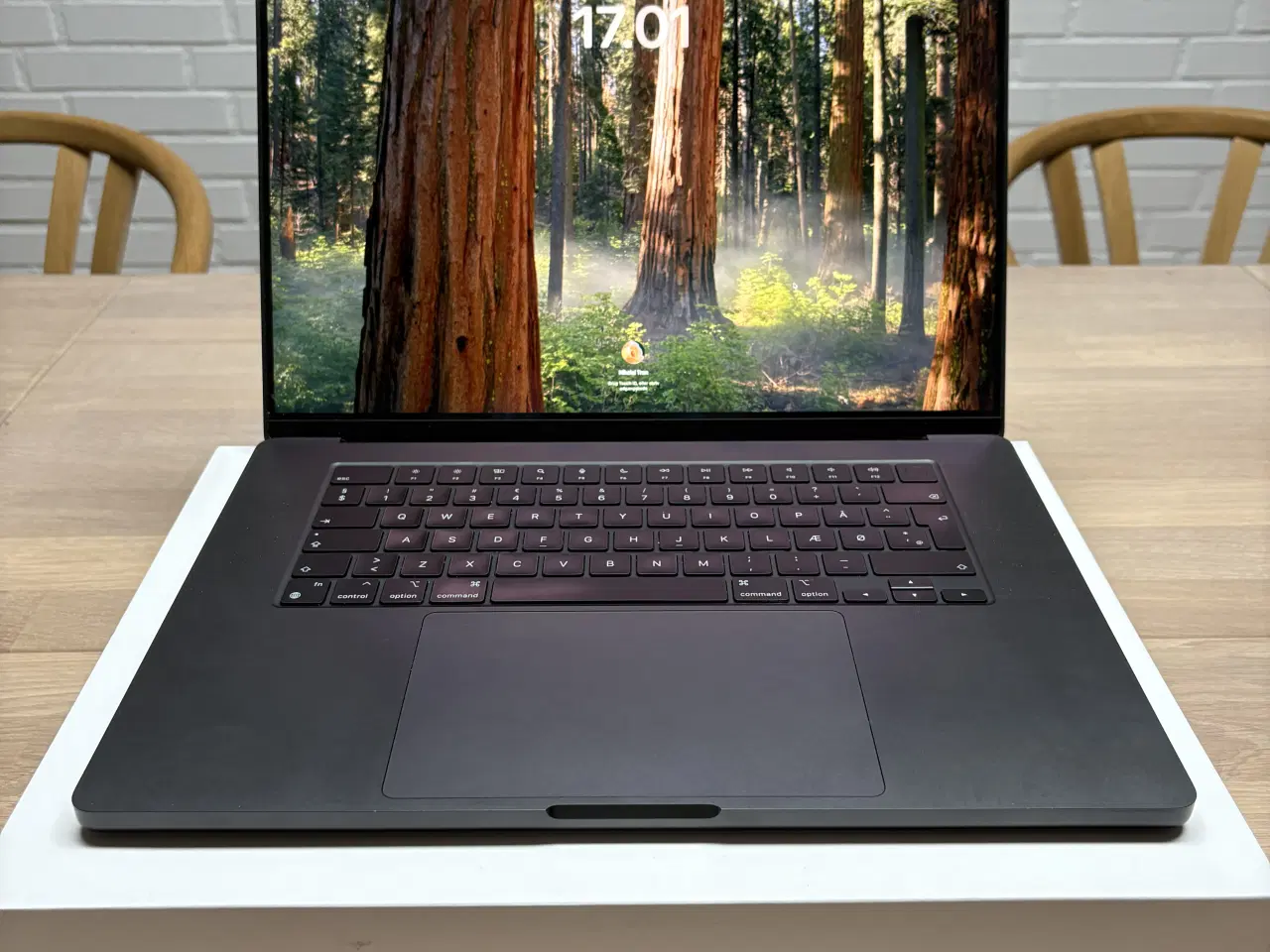 Billede 1 - MacBook Pro M4 16" 48GB 512GB (Space Black)