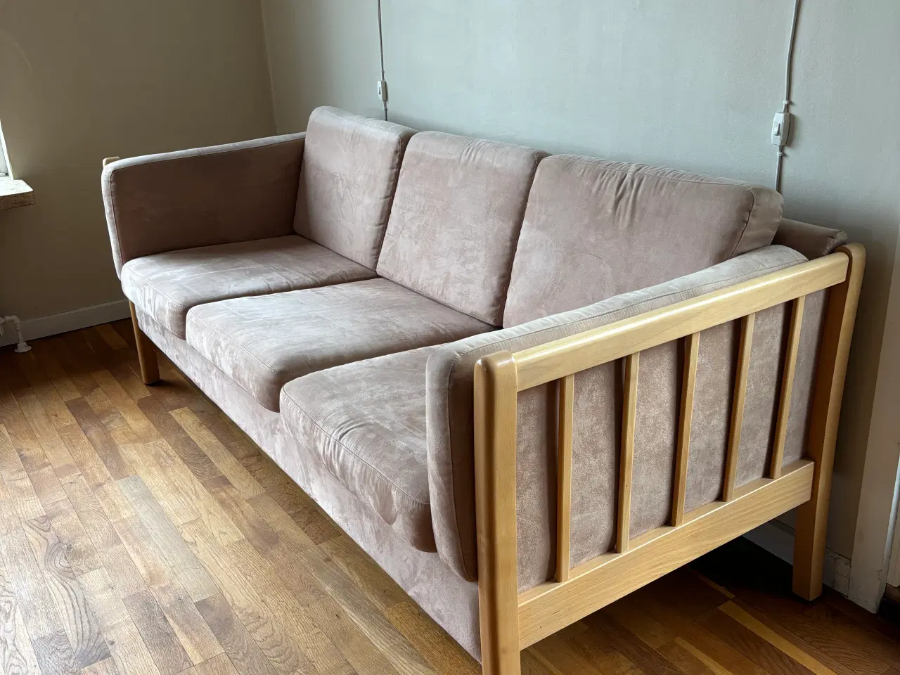 Billede 1 - Gratis sofa 