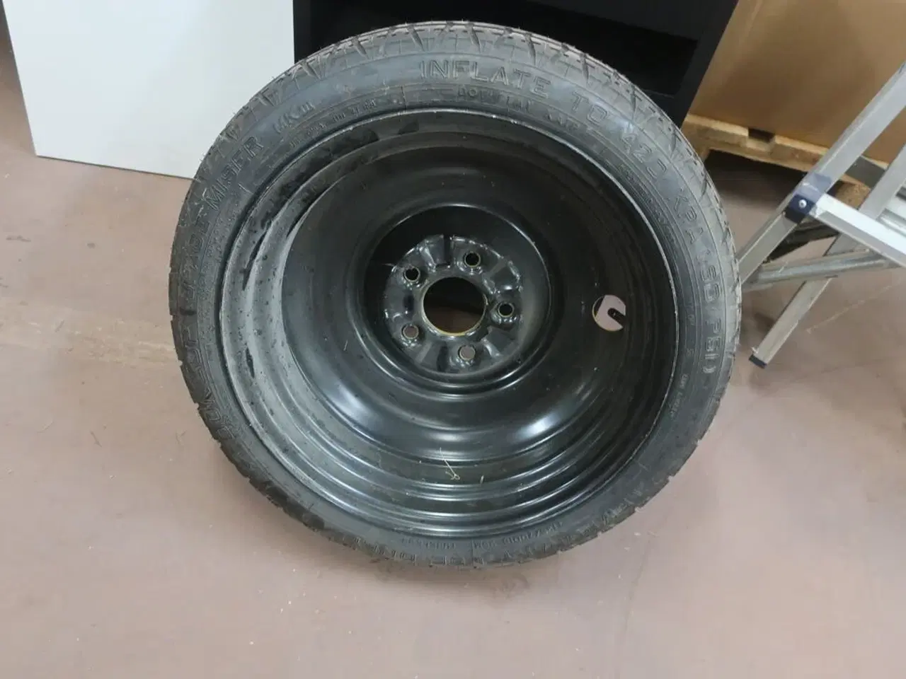 Billede 2 - Hjul T125/70 D16