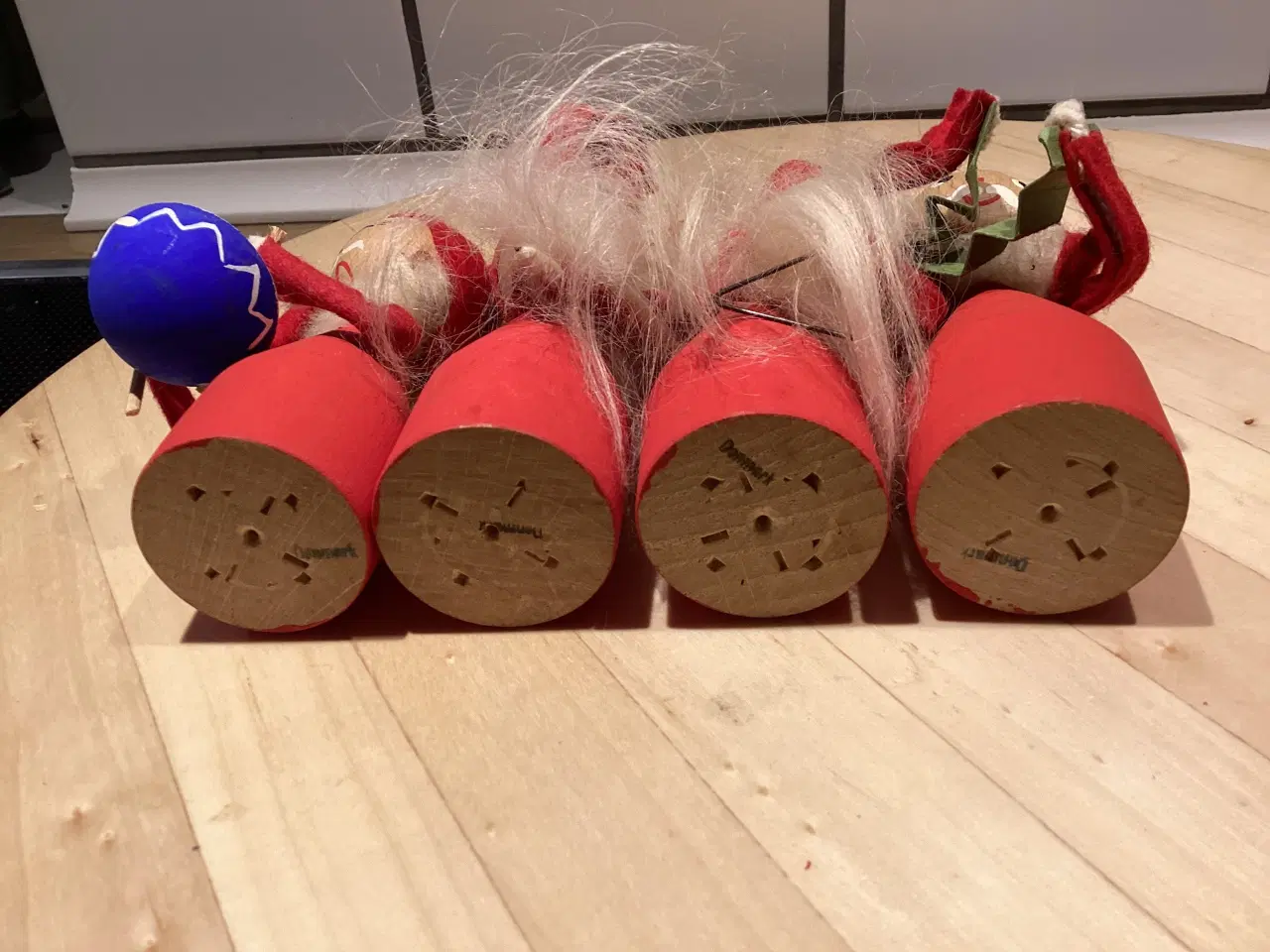 Billede 4 - 4 håndlavet nisser- nisse orkester, dansk