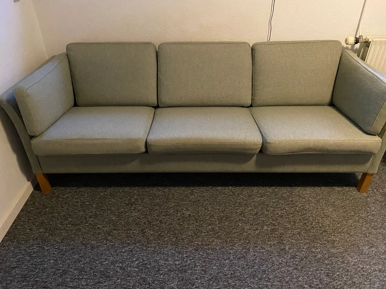 Billede 3 - 3 Pers sofa og bord