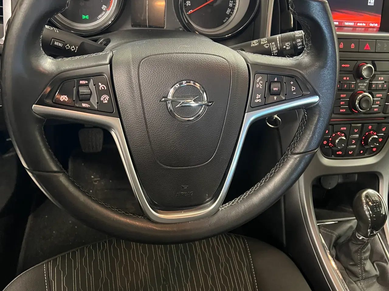 Billede 7 - Opel Astra 1.6 CDTi – 2015 – Økonomisk, komfortabe