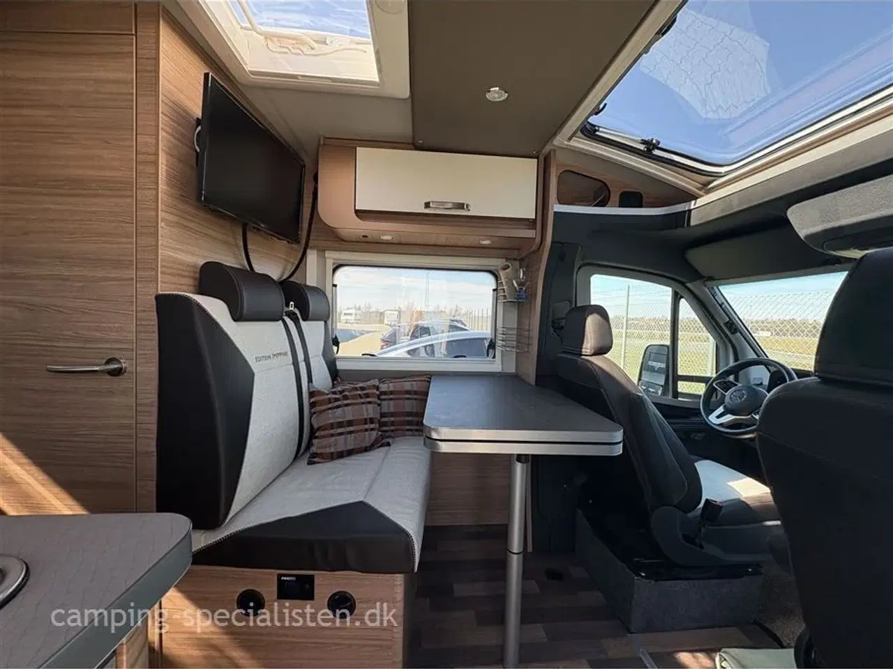 Billede 4 - 2024 - Weinsberg CaraCompact 640 MEG MB Pepper   Weinsberg Pepper 640 MEG MB 2024 - Kommer snart hos Camping-Specialisten.dk