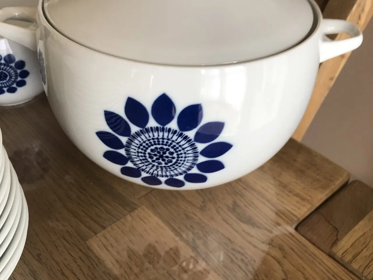 Billede 7 - Fedt spisestel fra 60/70”erne