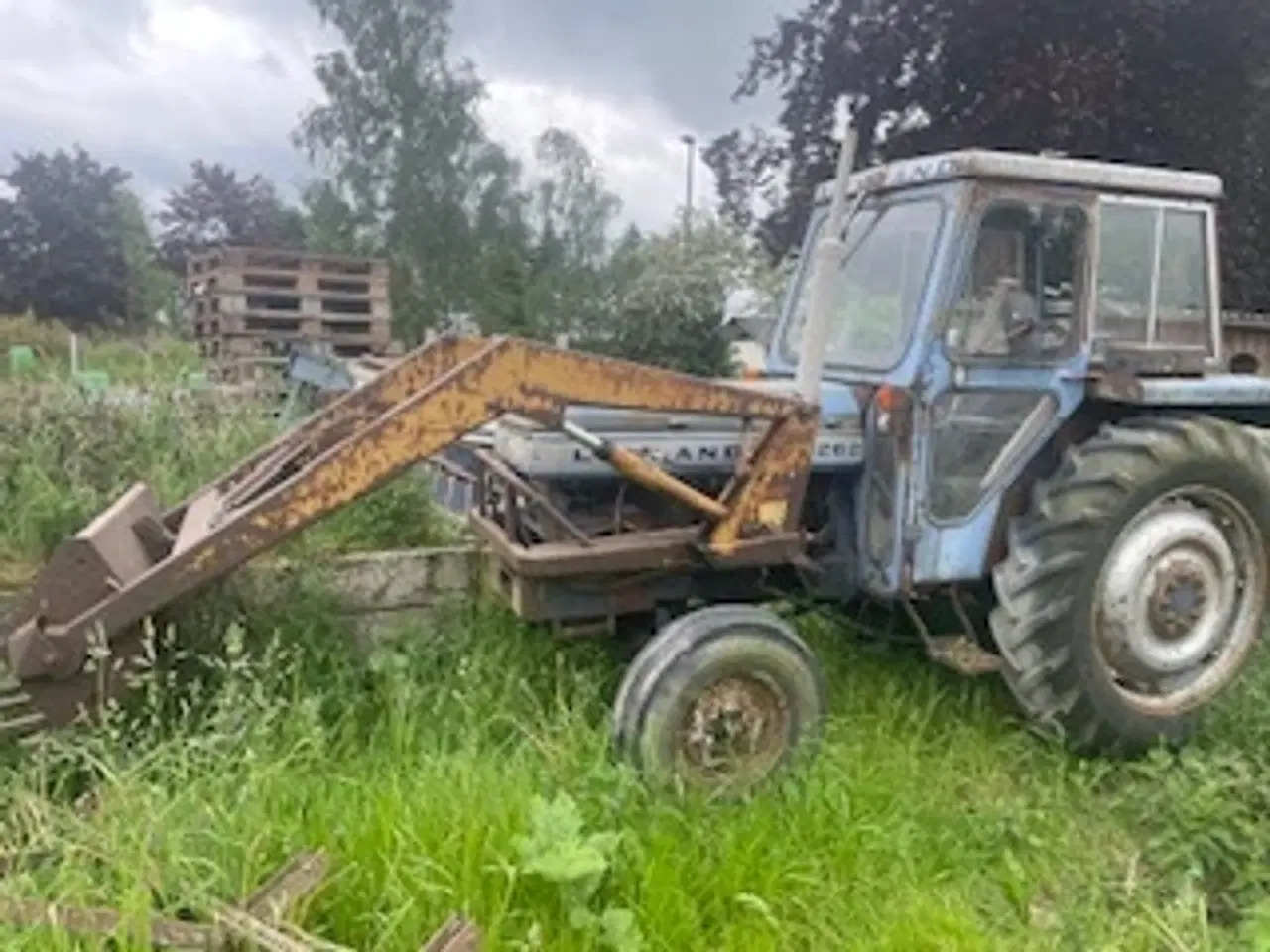 Billede 1 - LEYLAND 262 m/frontlæsser