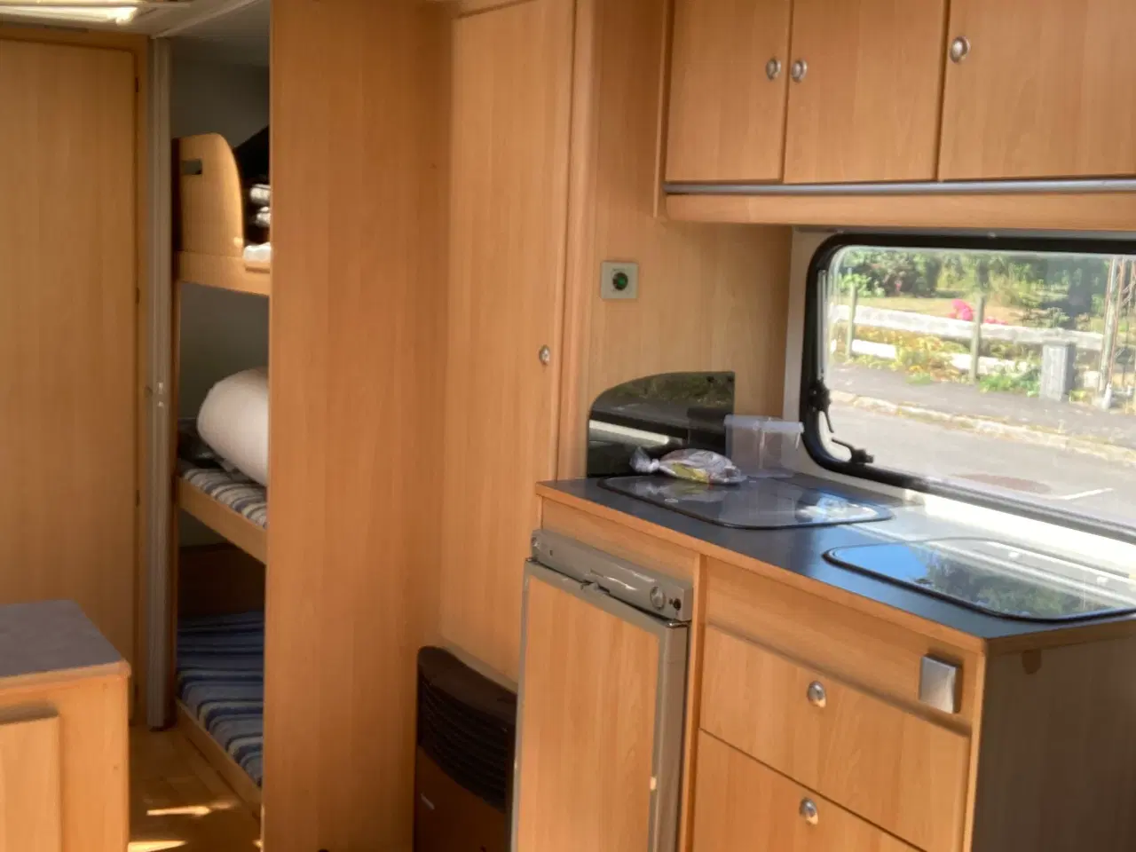 Billede 5 - Campingvogn med 3 køjer