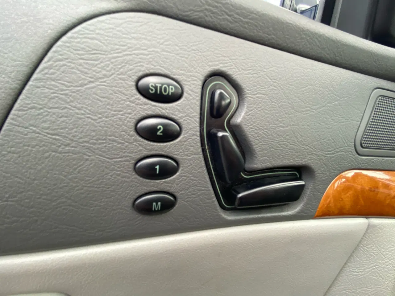 Billede 18 - Kia Opirus 3,5 V6 203HK Aut.