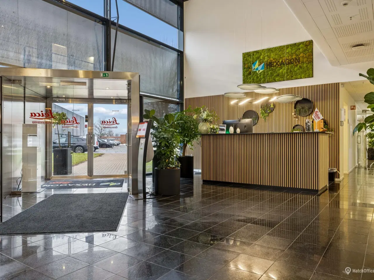 Billede 5 - Rummelig lagerejendom beliggende i Odense med direkte adgang til E20 Fynske Motorvej