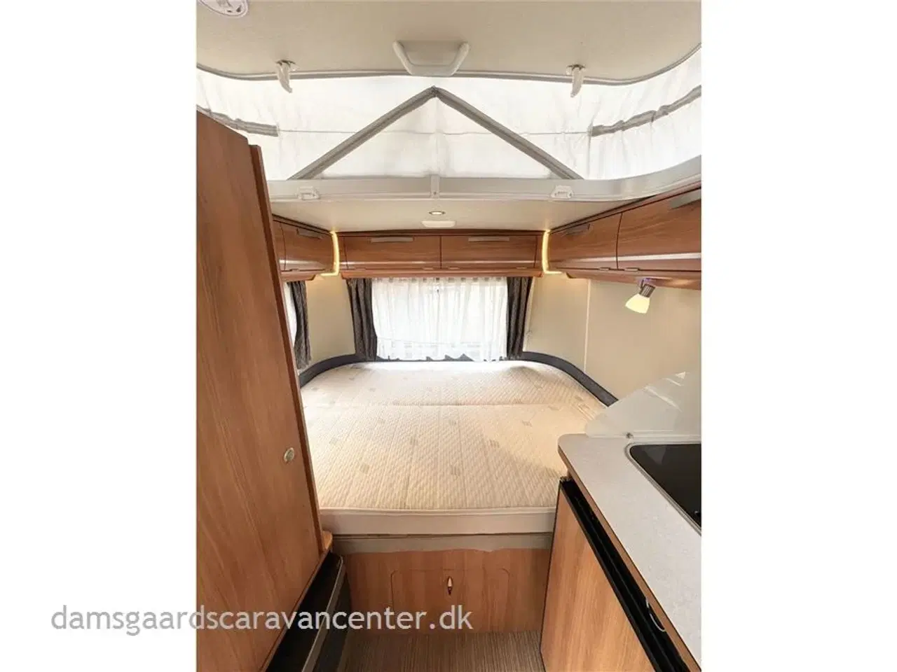 Billede 12 - 2018 - Hymer Touring Familia 310   Forventes på lager primo uge 23
