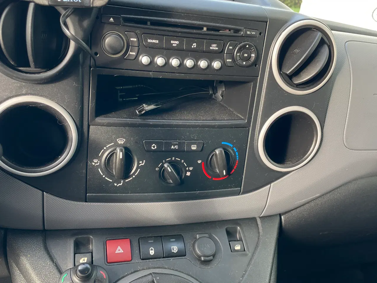 Billede 6 - Van med anhængertræk