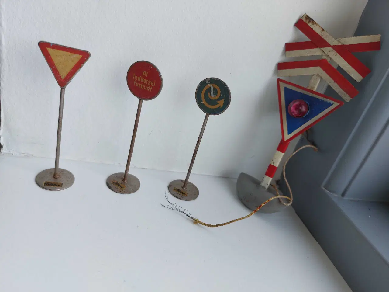 Billede 3 - Tekno trafikskilte 