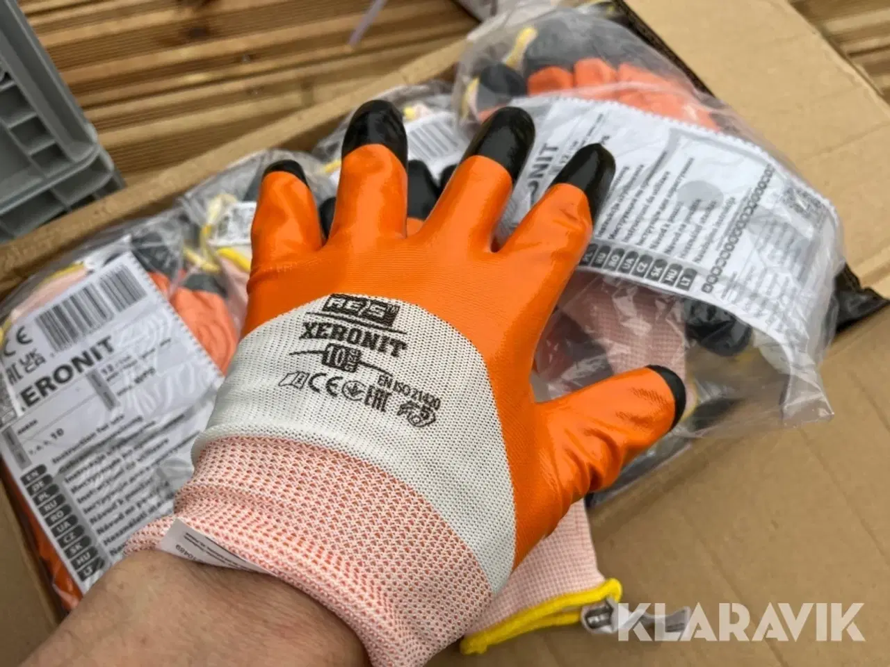 Billede 2 - Arbejdshandsker Xeronit 1 kasse (120par)
