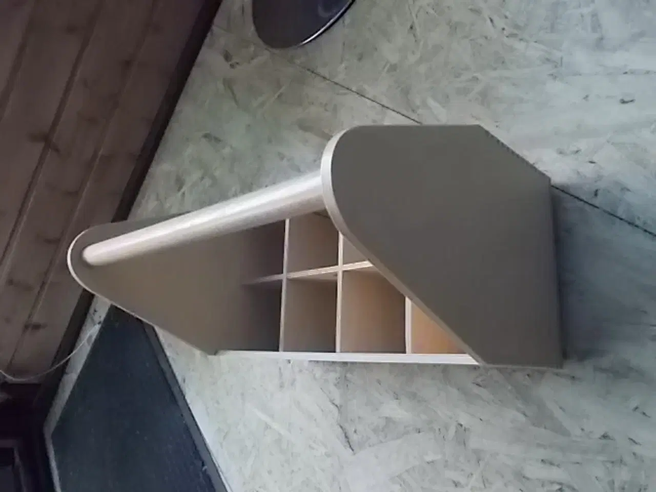 Billede 2 - flaskebærer til 8 flasker lavet af træ i 6818