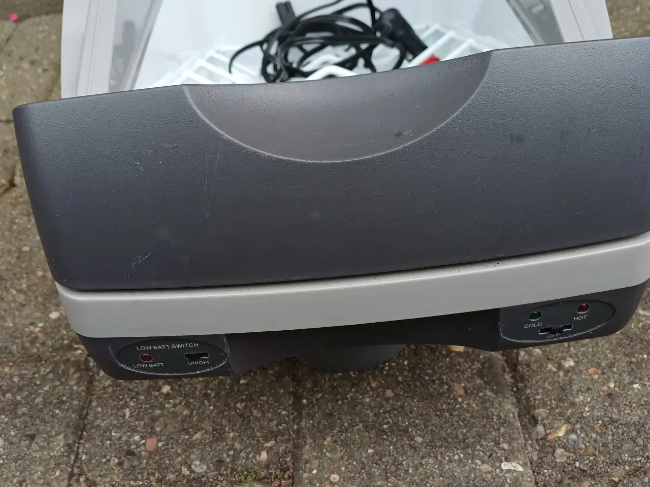 Billede 3 - Kølebox 12 v køl/varme.