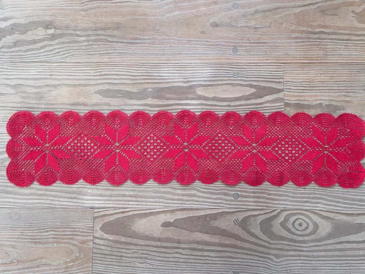 Billede 2 - Bordløber kniplet.