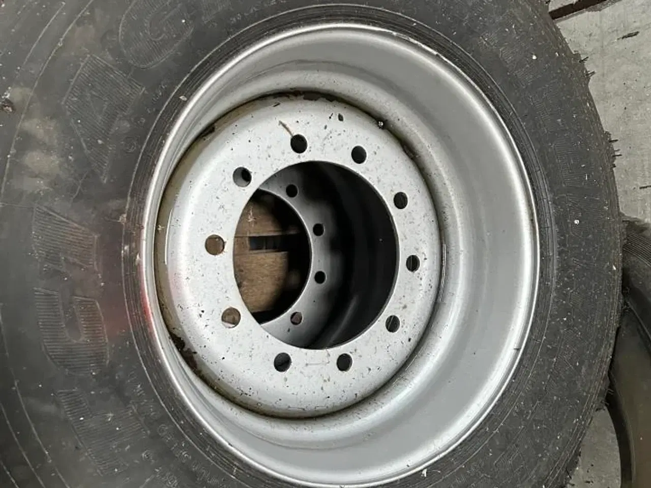 Billede 3 - BKT M FÆLD TIL NR 10082