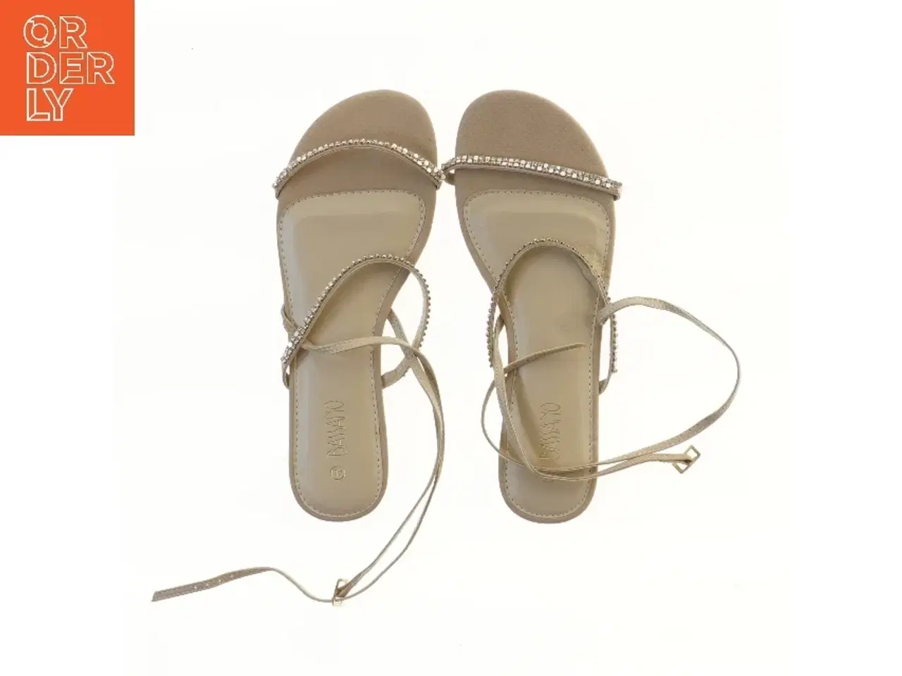 Billede 1 - Beige sandaler med similisten – str. 40 fra Bassano (str. 40 )
