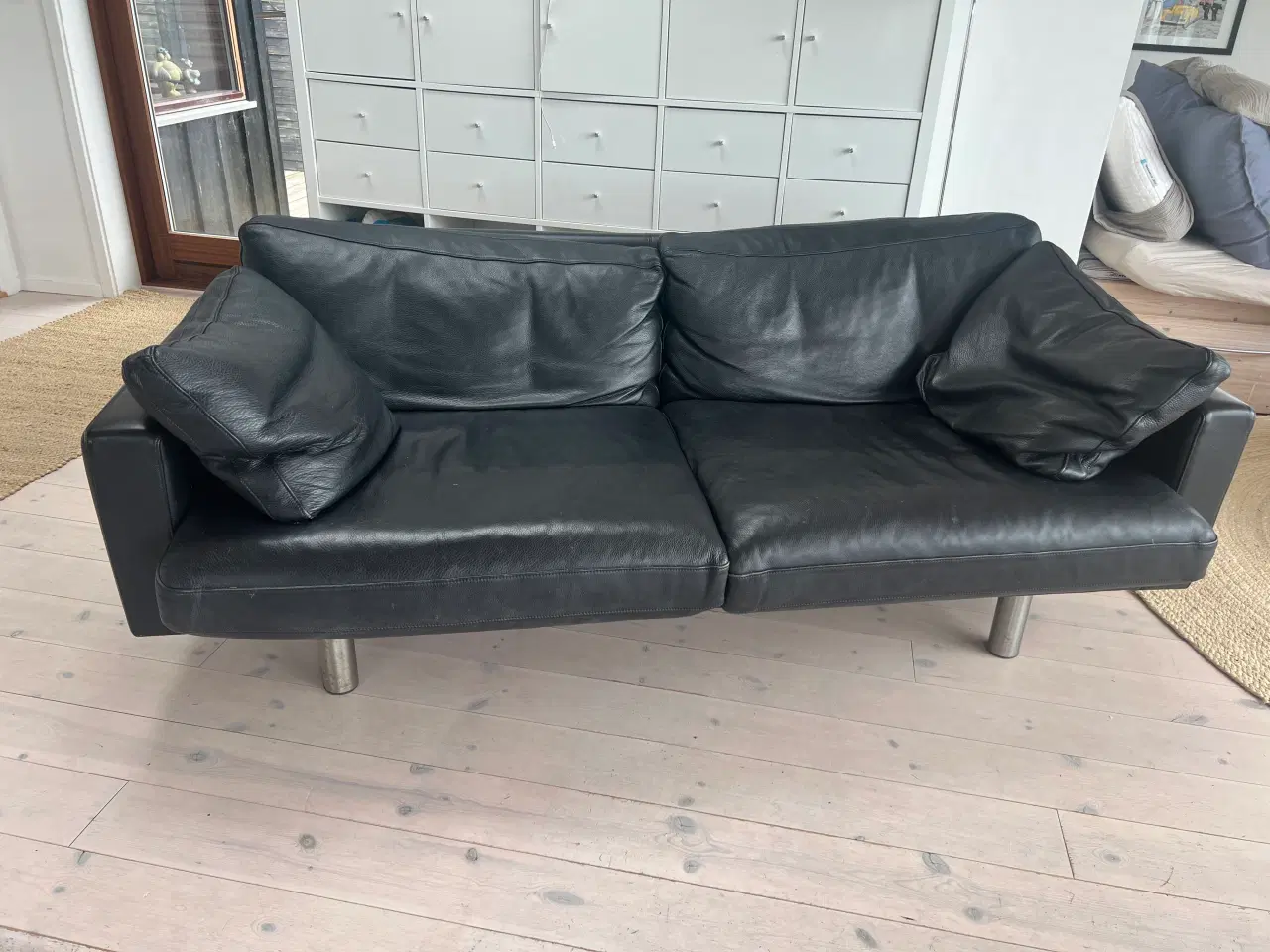 Billede 1 - Sort lædersofa til 3 personer