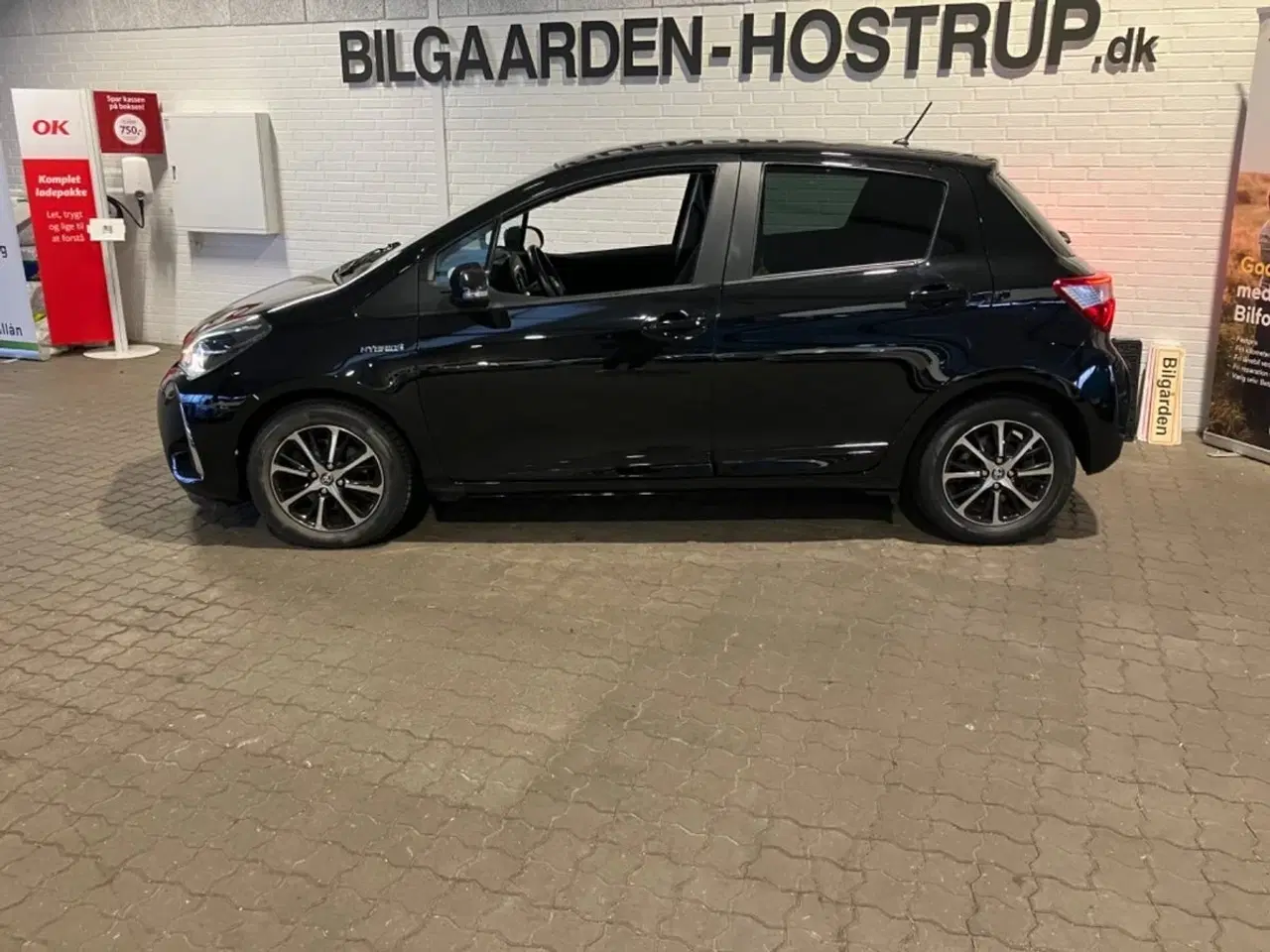 Billede 2 - Toyota Yaris 1,5 Hybrid H2 Premium e-CVT Van