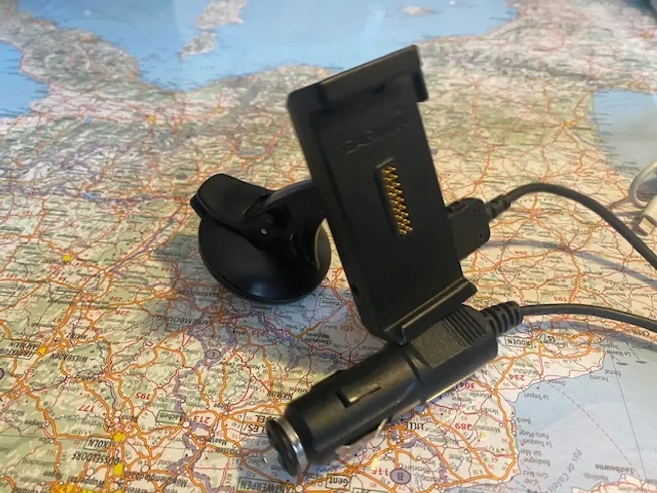 Billede 1 - BMW navigator VI med tilbehør