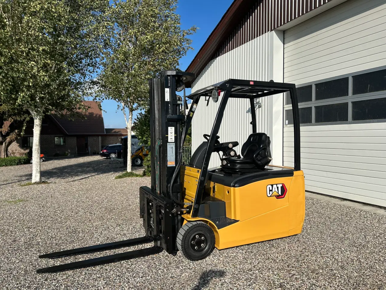 Billede 2 - Eltruck med alt udstyr + vægt 