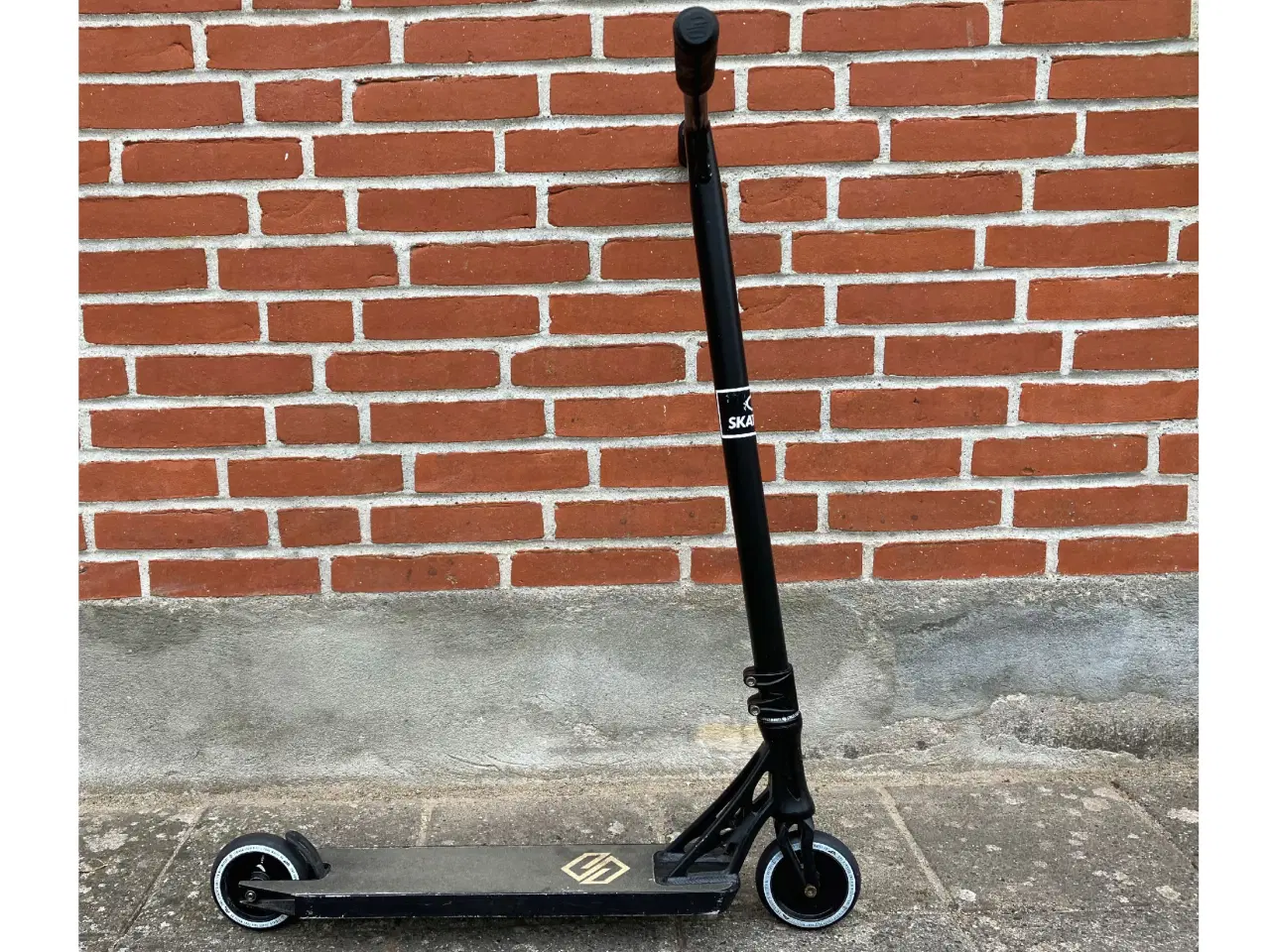 Billede 1 - Trick løbehjul - Striker Essense Complete Scooter